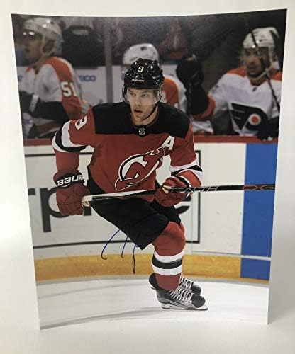 Taylor Hall potpisala je autogramiranu sjajnu 11x14 fotografija New Jersey Devils - COA podudaranje holograma